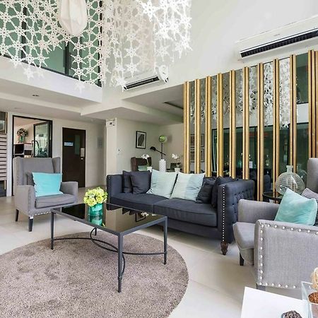 Phuket Rooms Stay Bagian luar foto